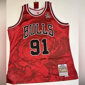 Mitchell & Ness HARDWOOD CLASSIC Chicago Bulls DENNIS RODMAN Red Dragon Jersey